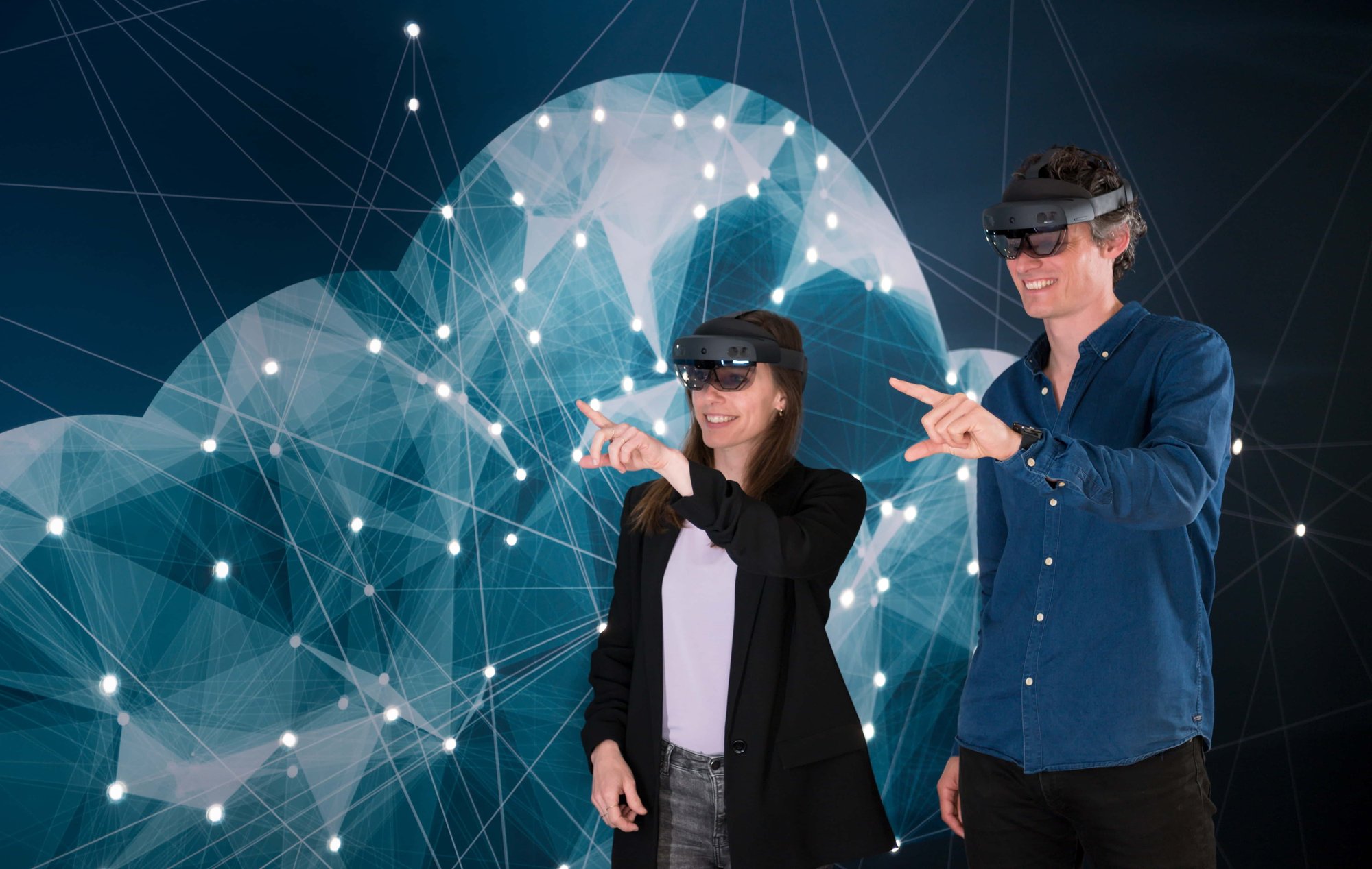 InSpark-Dick-and-Domique-wise-next-to-one_web